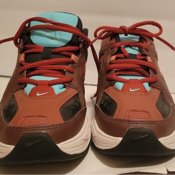 Nike Sneakers - Picture 7 of 10